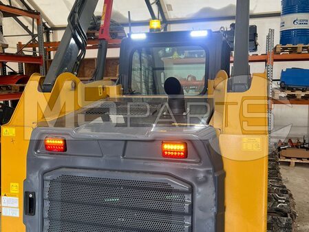Техническое обслуживание мини-погрузчика XCMG SR760RU - 3